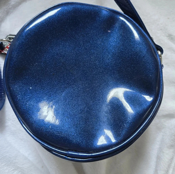 Sourpuss Ship Shape Purse (Retired), Round Glitter Vinyl Crossbody w/Bow, EUC! - Picture 5 of 8